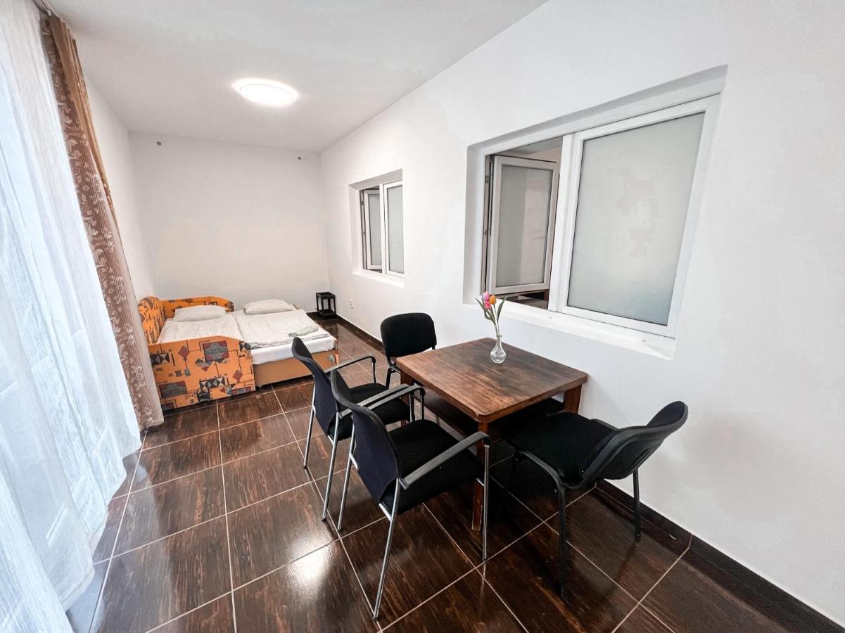Williams Apartments Prague Exterior photo